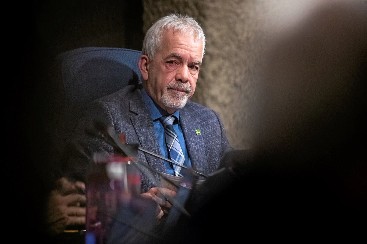Le maire suppléant, Daniel Cournoyer.